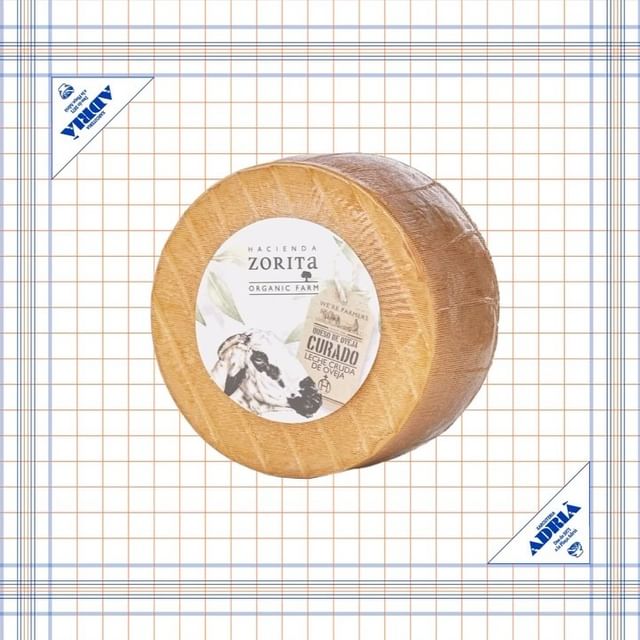 Descobreix la nostra exquisida selecció d'embotits a la Xarcuteria. 
Si estàs pensant a fer una taula d'embotits gourmet, vine i t'ajudarem amb la tria. A la Xarcuteria Adrià també fem safates de formatges, de tots els tipus i de totes les marques. #XarcuteriaAdria #Embotits #ProducteGourmet
